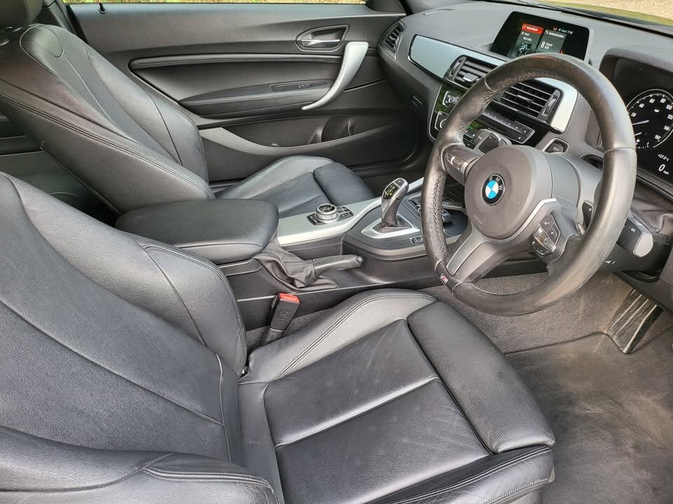 2017 BMW 2 series 220i m sport auto — photo 9
